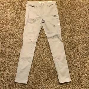 Never worn gray distressed skinny jeans, PacSun